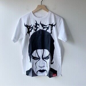 breezy excursion white t-shirt the crow sting crew neck short sleeve